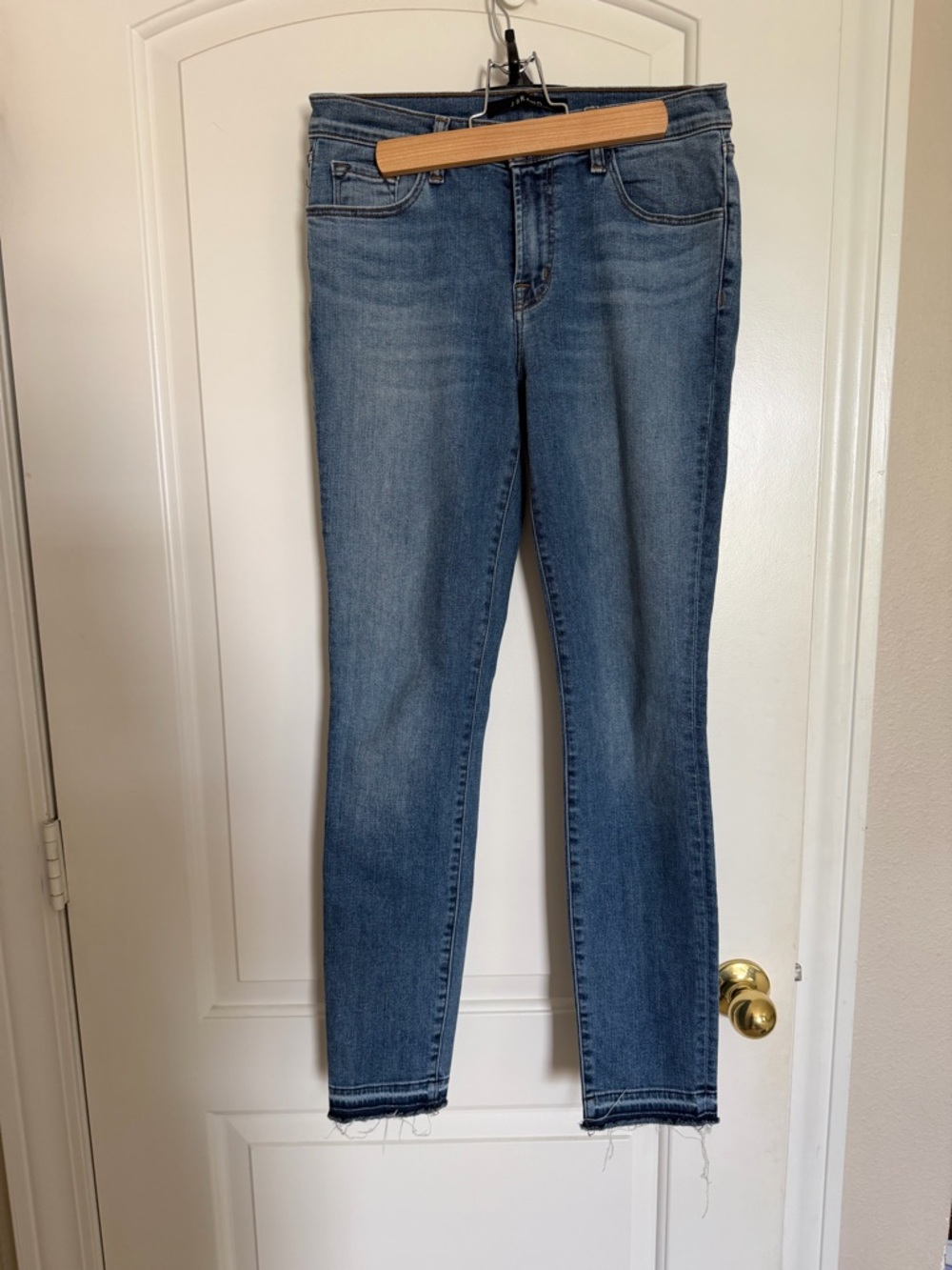 Like new J brand skinny slim jeans 27 deconstructed raw hem dark blue